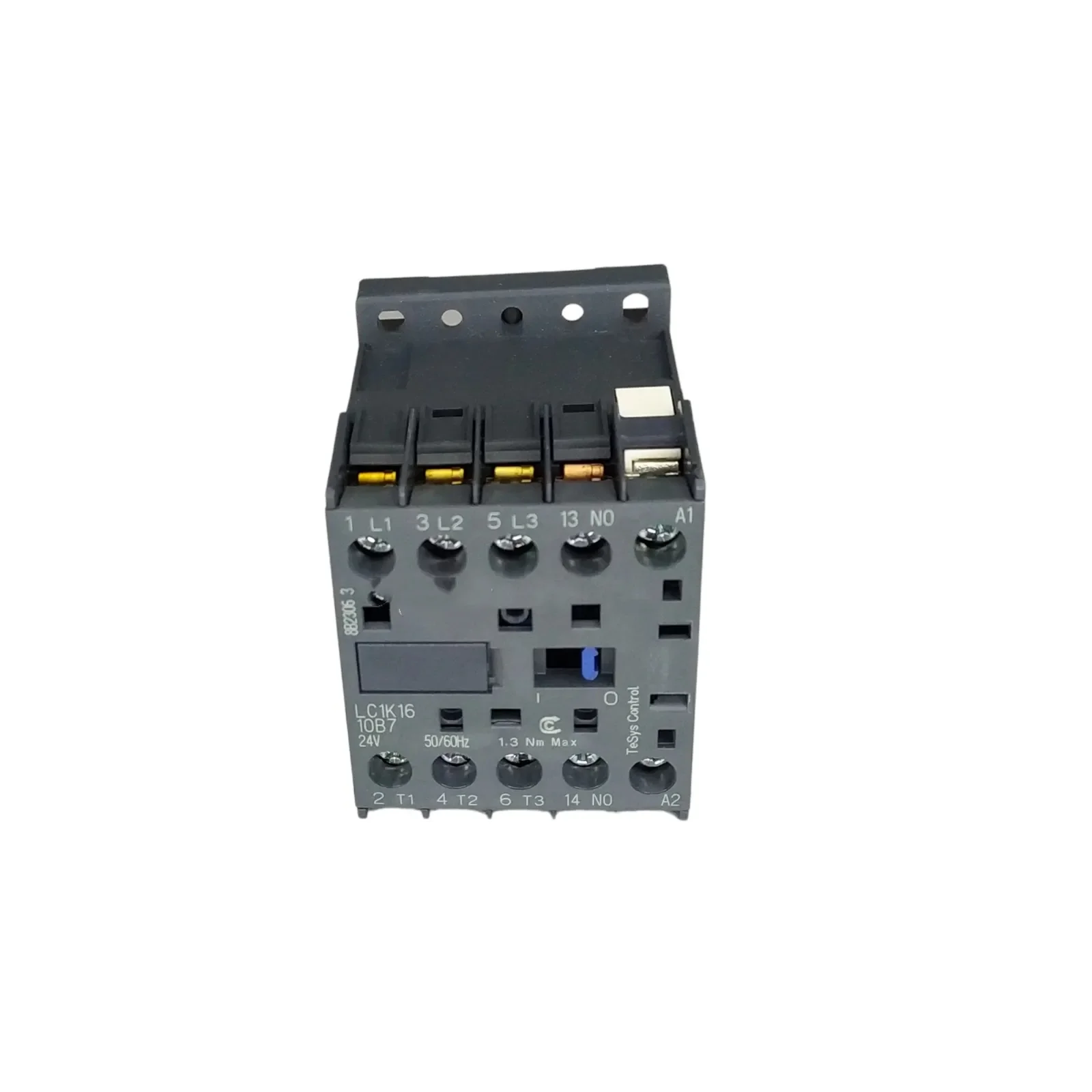 

LC1K1610B7 LC7K1610B7 TeSys K contactor - 3P - AC-3 = 440 V 16 A - 1 NO aux. - 24 V AC coil