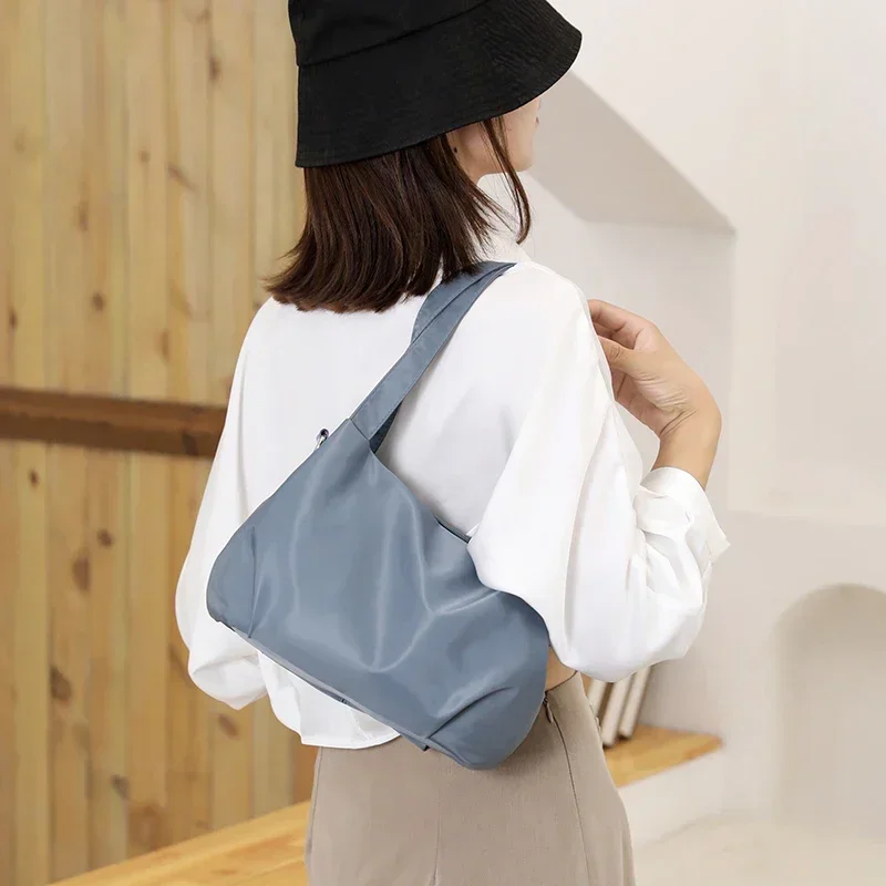 

Fashion Bucket Crossbody Bag For Women 6 colors Nylon Waterproof Shoulder Purse Casual Small Handbag Ladies Soft Tote