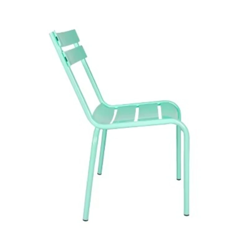 

Modern metal outdoor dining tables and garden chairs