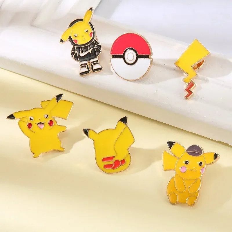 

Pokemon Cartoon Brooch Anime Action Figure Pikachu Charmander Squirtle Jigglypuff Toys Clothings Decoration Kids Birthdays Gifts