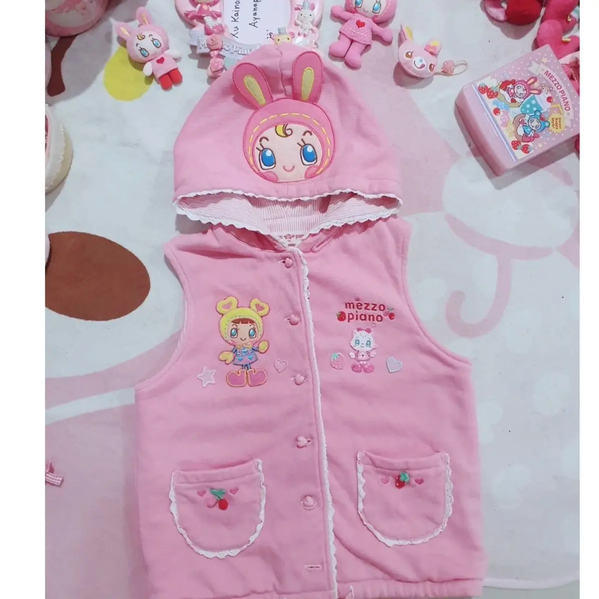 

Japanese Cartoon Mp Rabbit Ear Embroidered Hooded Vest Autumn Sleeveless Cute Strawberry Pocket Sweet Girl Hoodie Cardigan