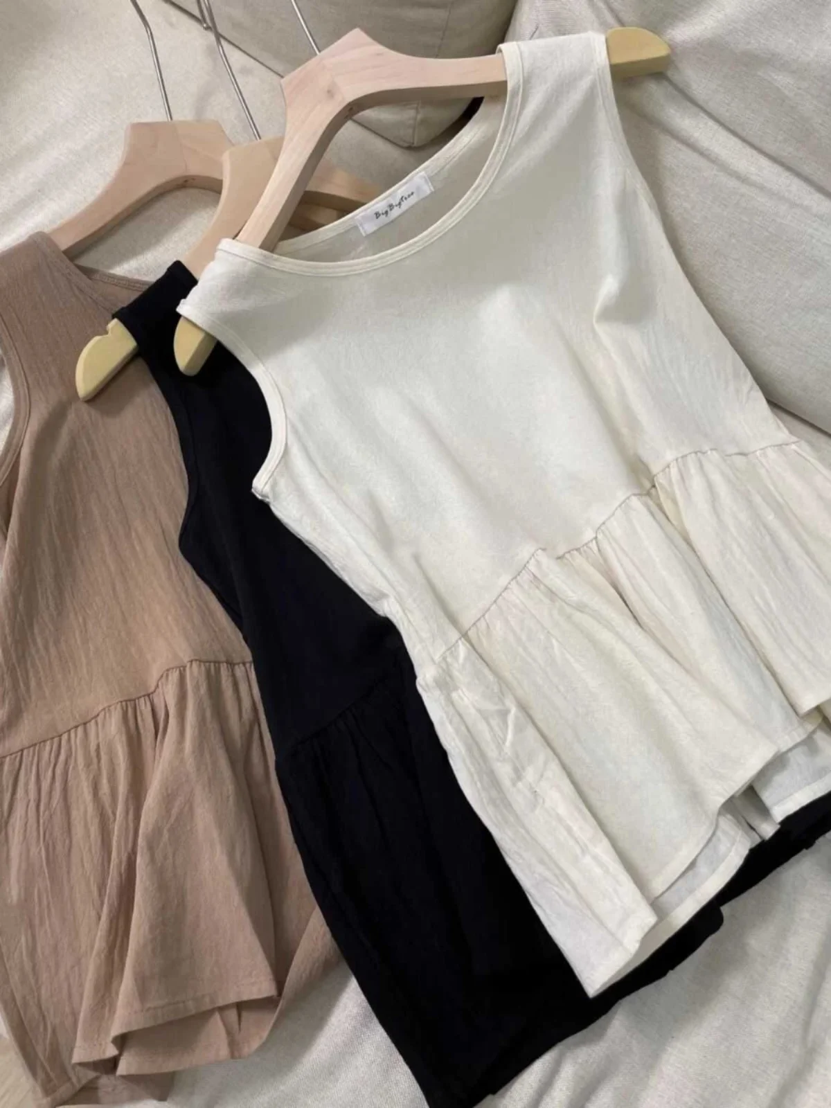 Japanese Sle Cotton Linen Svel Vest Doll irt Ruffle  Outerwear Women Loose Slimming T-irt Retro