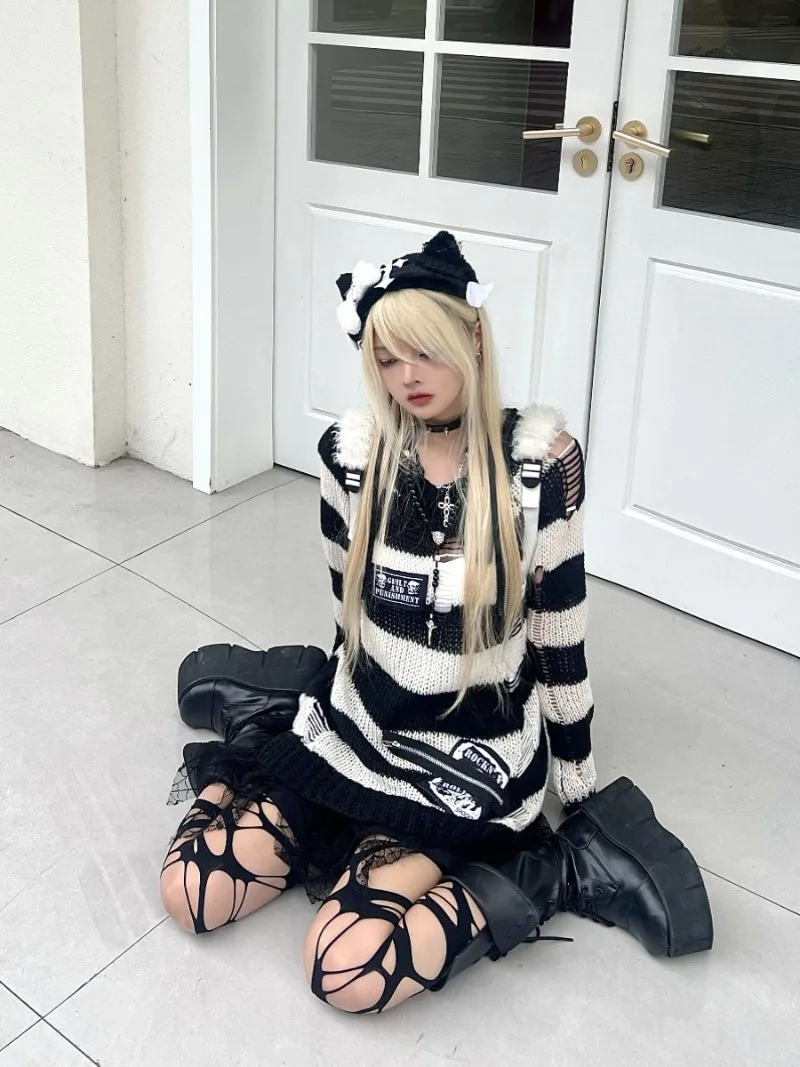 Japanese Style Cool Punk Light Dark Striped Knitted Ripped Long Sleeves Gothic Harajuku Pullovers Top O-neck Oversized Sweater