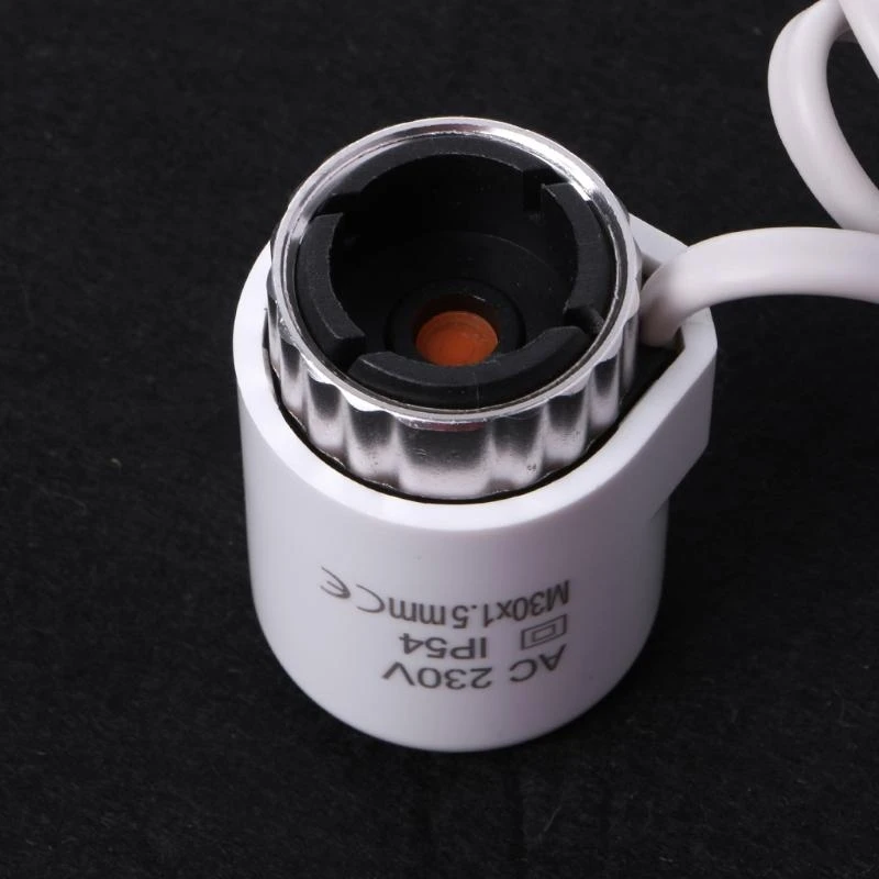 230V 2W Normally Open Thermal Electric Actuator for Underfloor Heating Manifold Electric Thermal Actuator Durable