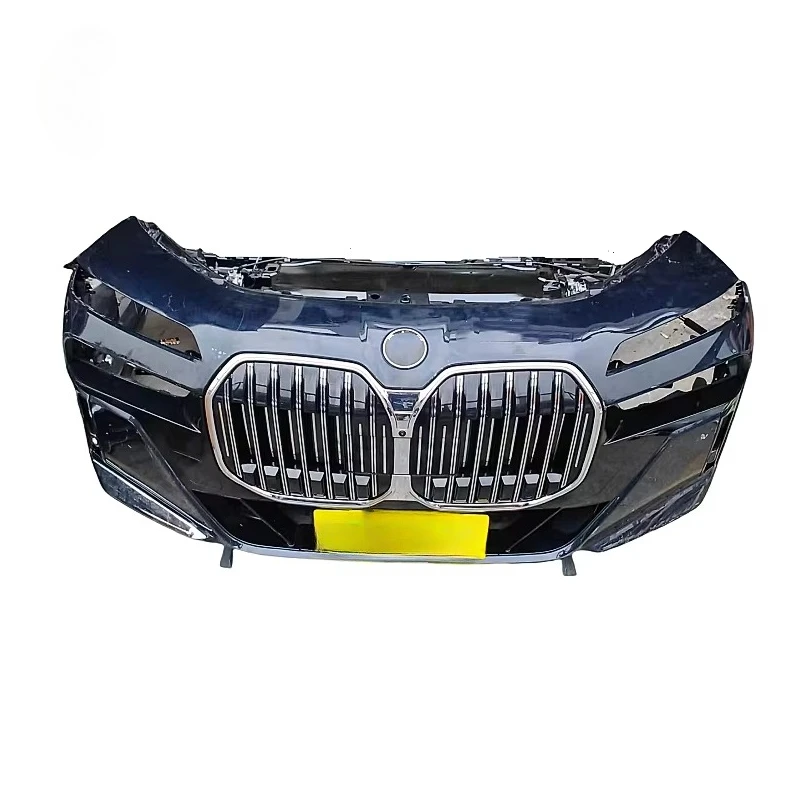 Latest Front Bumper Radiator Plastic Body Kit for BMW 7 Series G70 Used Car Parts Including Old and New Condition Items