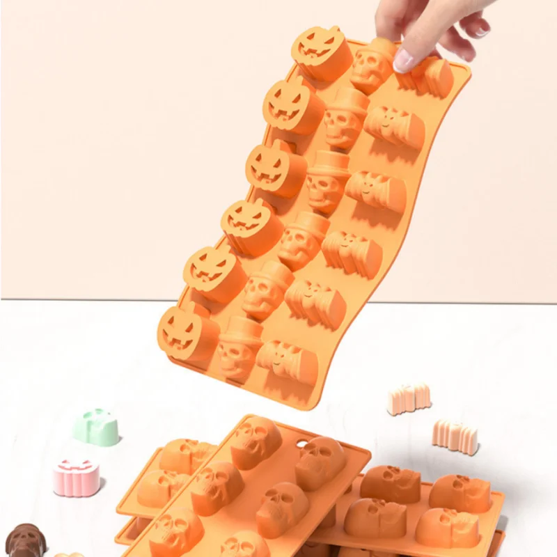 1pc Stampo per cioccolato di Halloween Zucca Teschio Ragno Pipistrello Torta in silicone Caramelle Biscotto Cubo di ghiaccio Stampo per gelatina Stampo per cottura a casa
