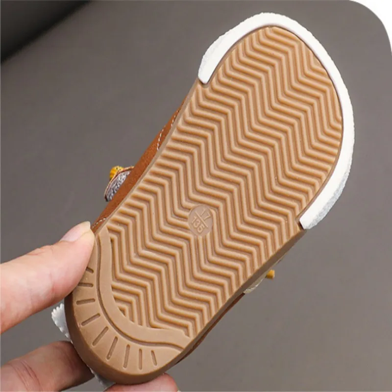 Picture 7: Genuine leather baby walking shoes boys' anti slip functional shoes new girls' toe cap board shoes Kids soft soled casual shoes