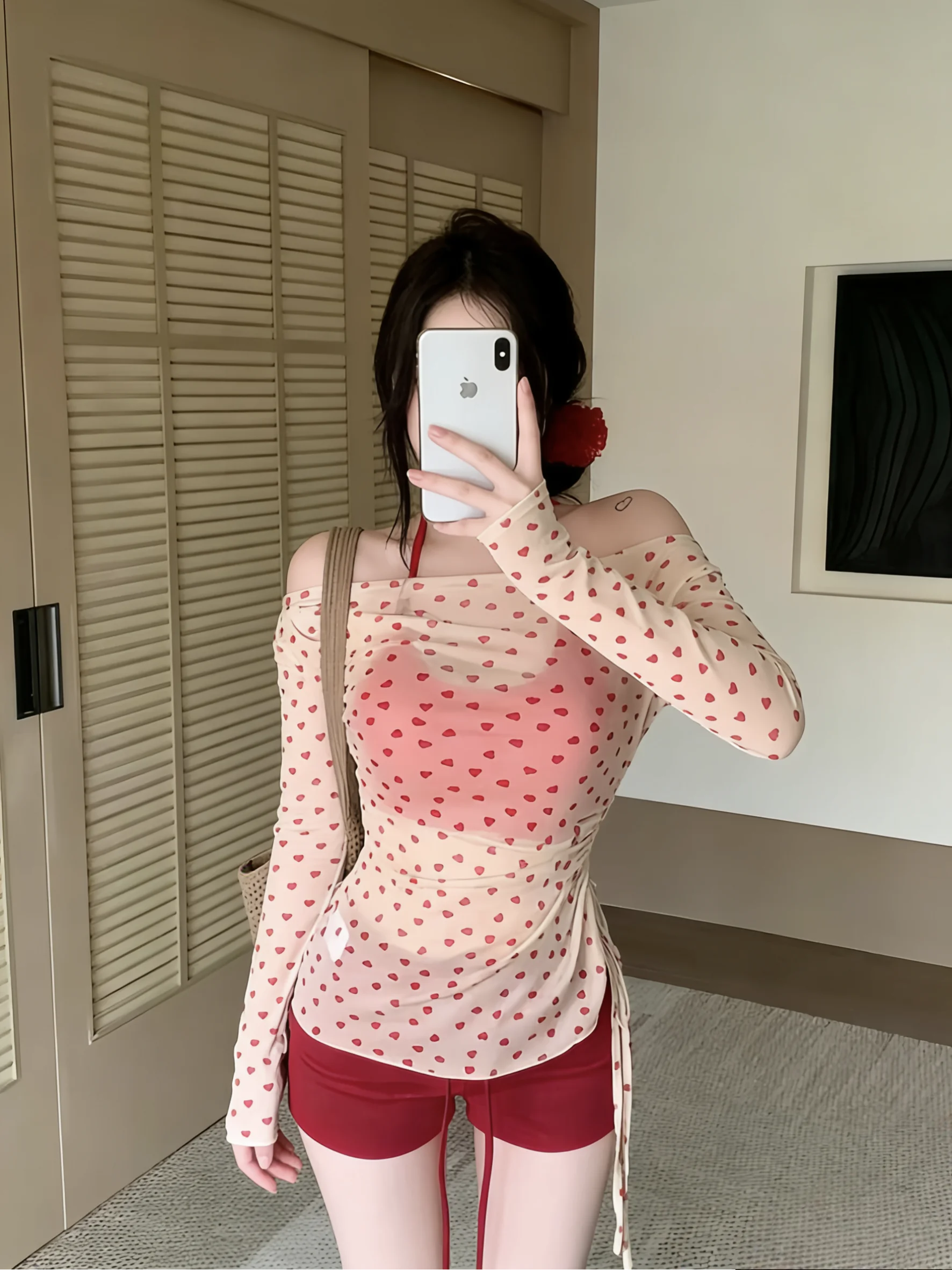 

Новый женский консервативный купальник-бикини из трех частей 2026 года, с эффектом пуш-ап для небольшой груди, в корейском стиле, для термальных источников