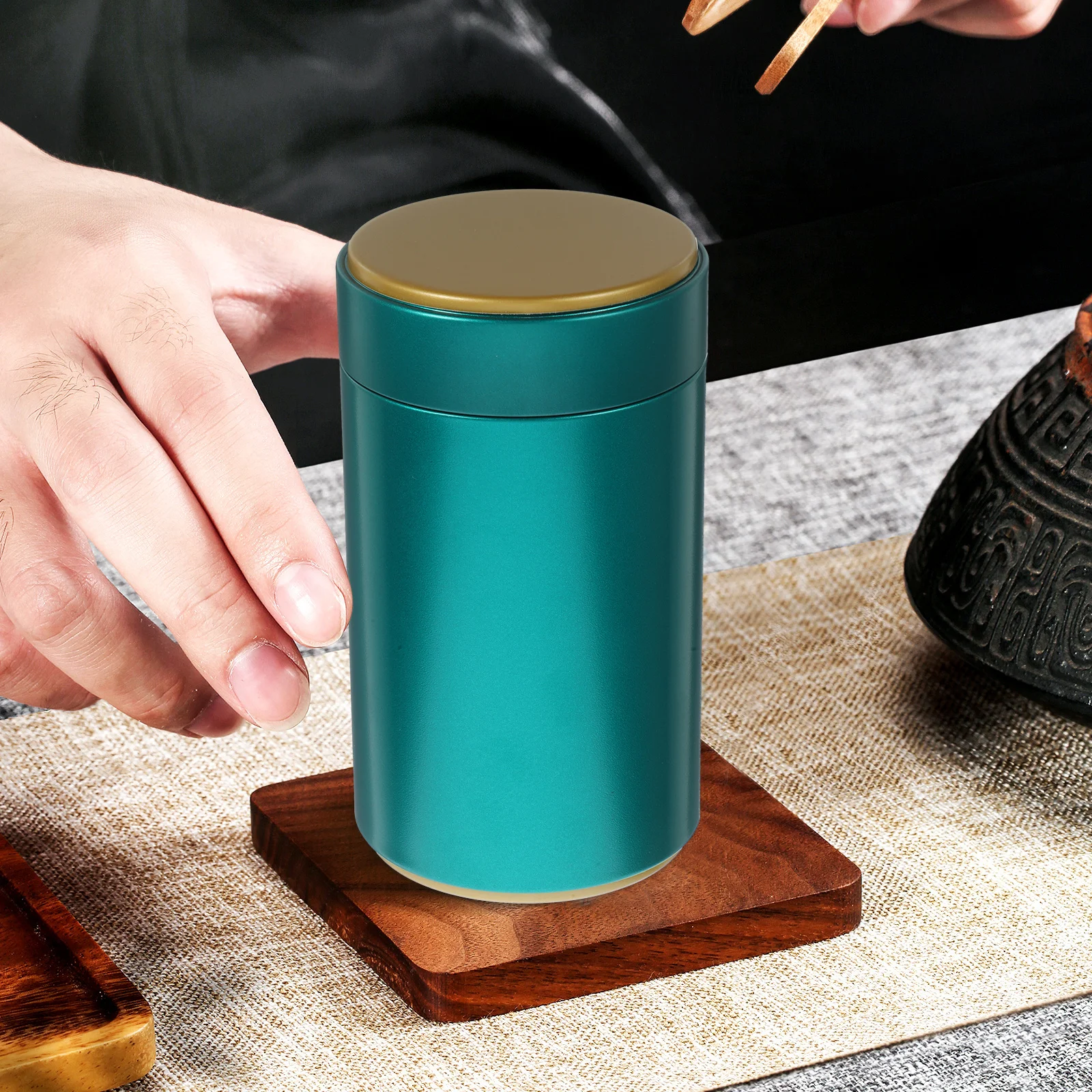 

Mini Iron Tea Canister Food Storage Container Unique Design Travel Friendly Candy Jar Decorative Kitchen Organizer