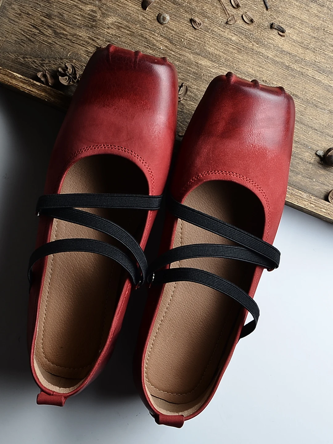 Original Retro Forest Girl Red Single Shoes Women's Genuine Leather Color Rubbing Pig Nose Mary Jane Flat Cross Grandmother S...