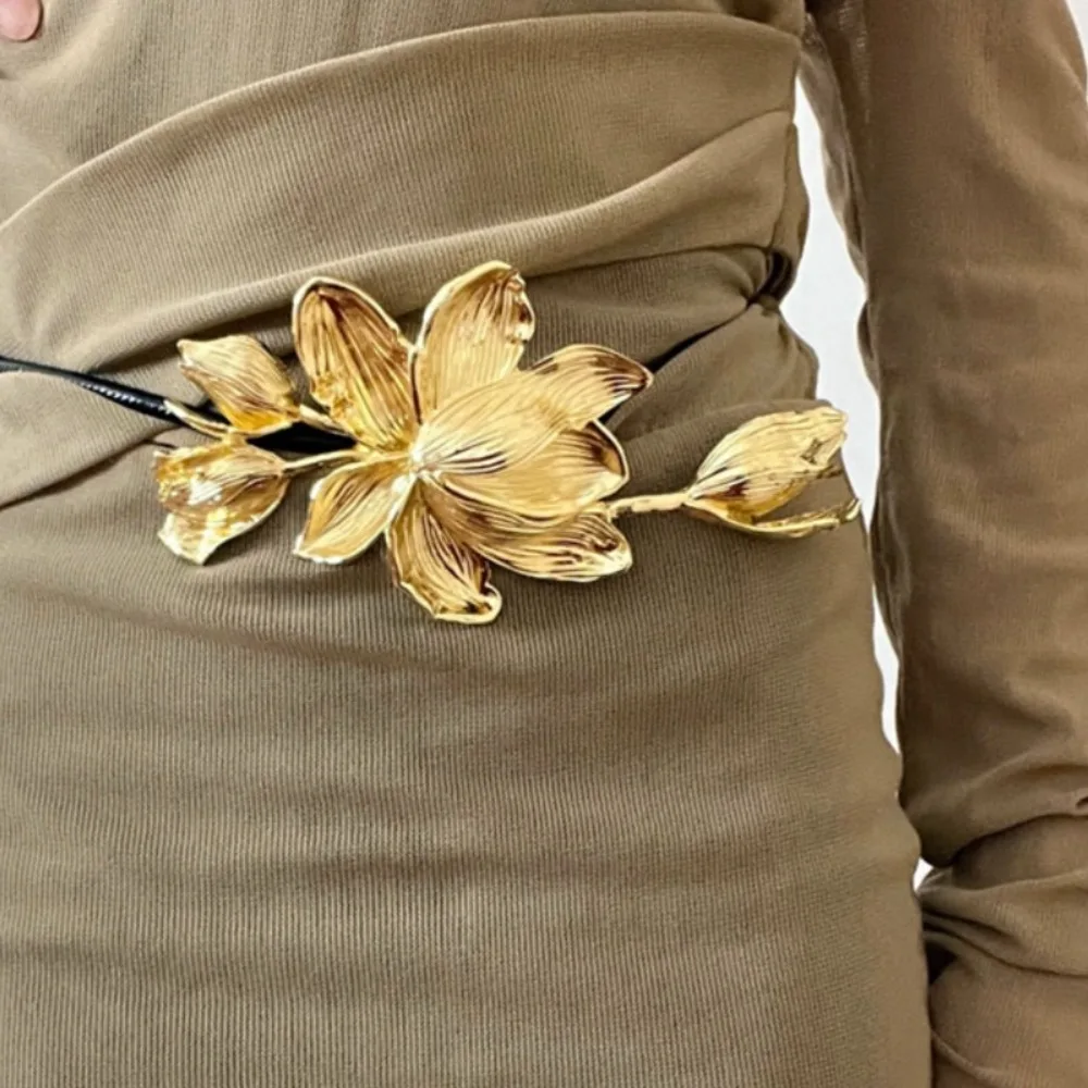 패션 빈티지 튤립 허리 체인 대형 우아한 합금 꽃 벨트 무타공 심플 PU 가죽 로프 벨트 바지용