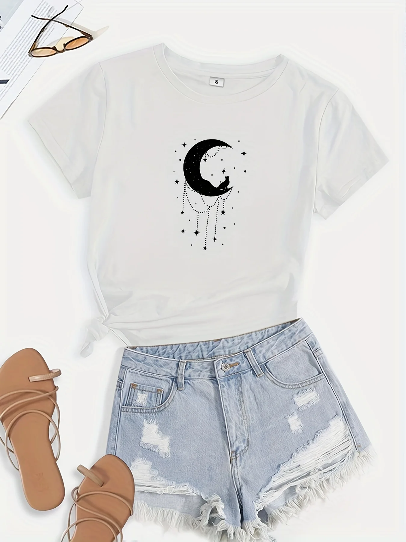 

Moon & Star Print Crew Neck T-shirt, Casual Short Sleeve Summer Top, Women's Clothing