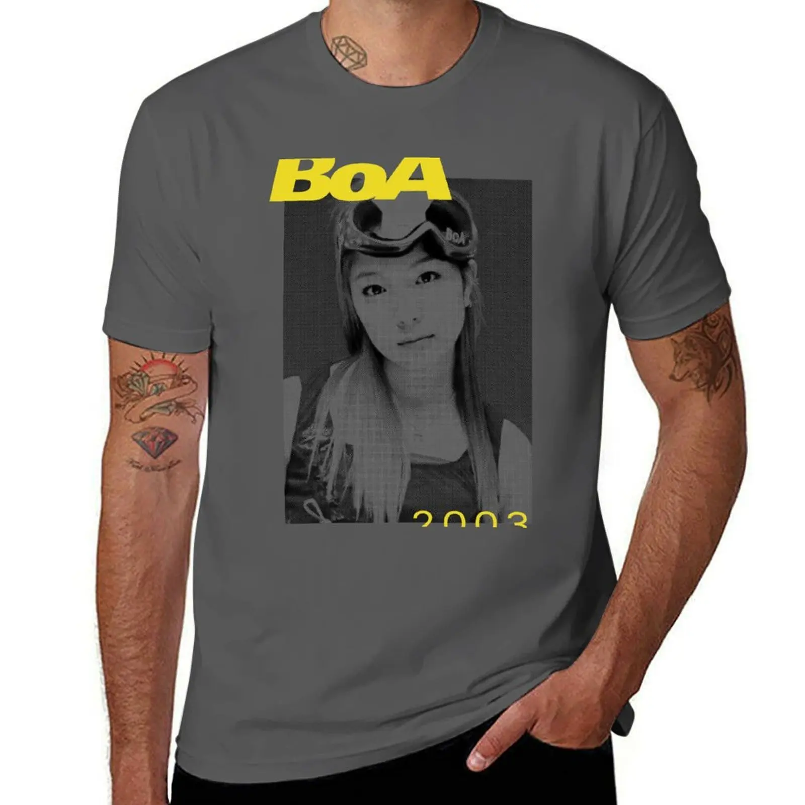 Boa T-Shirt Casual …