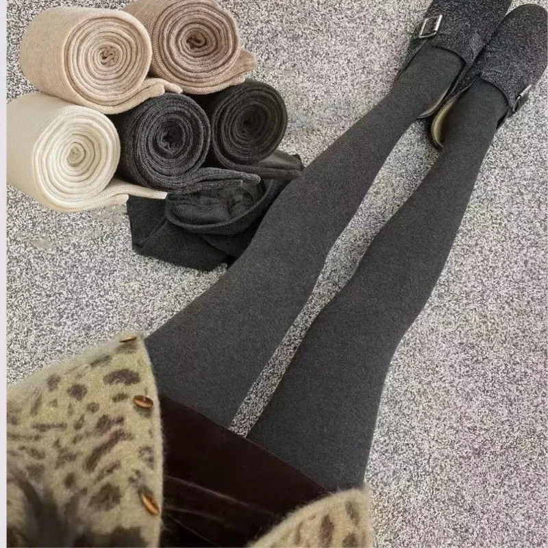 Thumbnail 3 - #41 Best Winter Socks to Buy In 2026