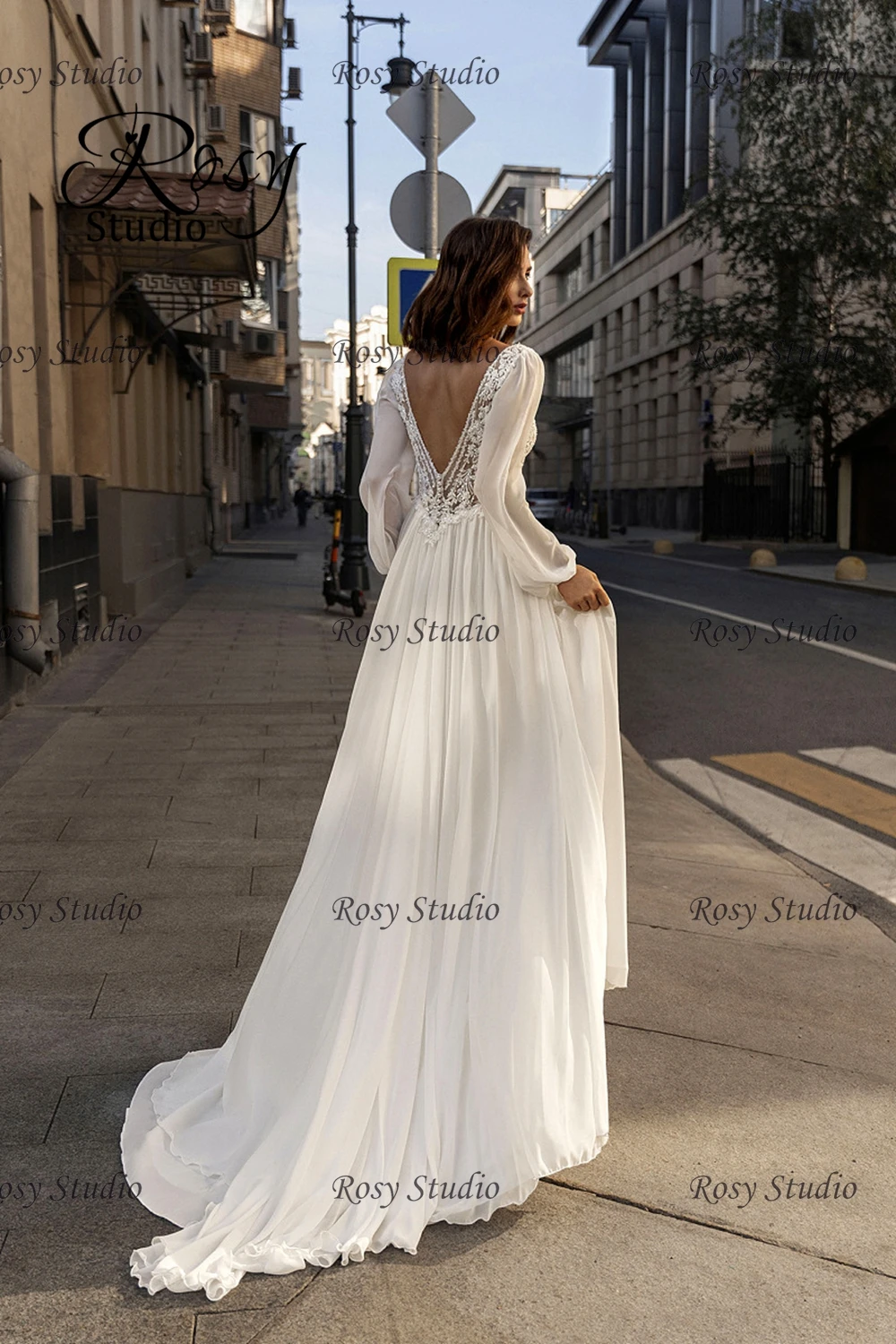 Charming Long Sleeves Wedding Dress Deep V-neck Chiffon Beach Bridal Gown Custom Made Lace Bride Dress Vestido de Novia