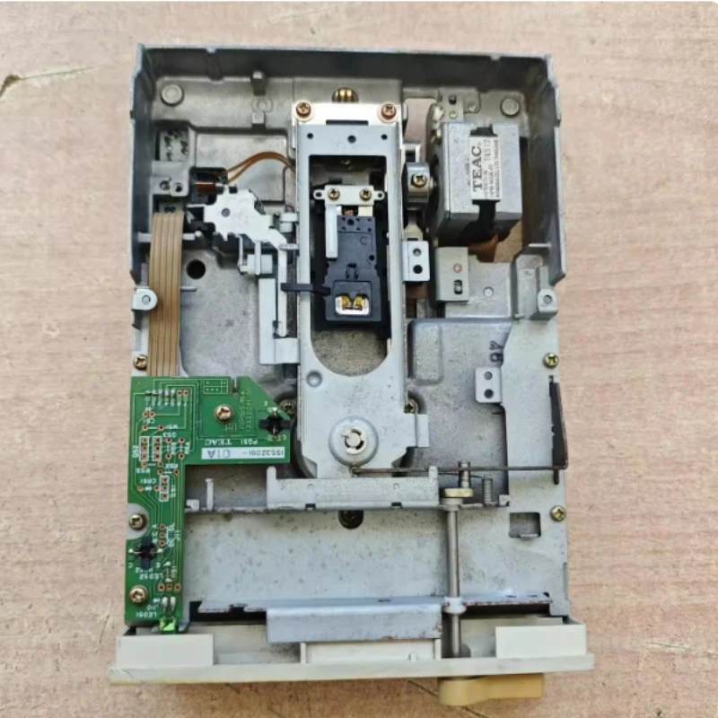 

1 шт. для 1 шт. TEAC FD-55GFR, старый тип, 5-дюймовый флоппи-дисковод