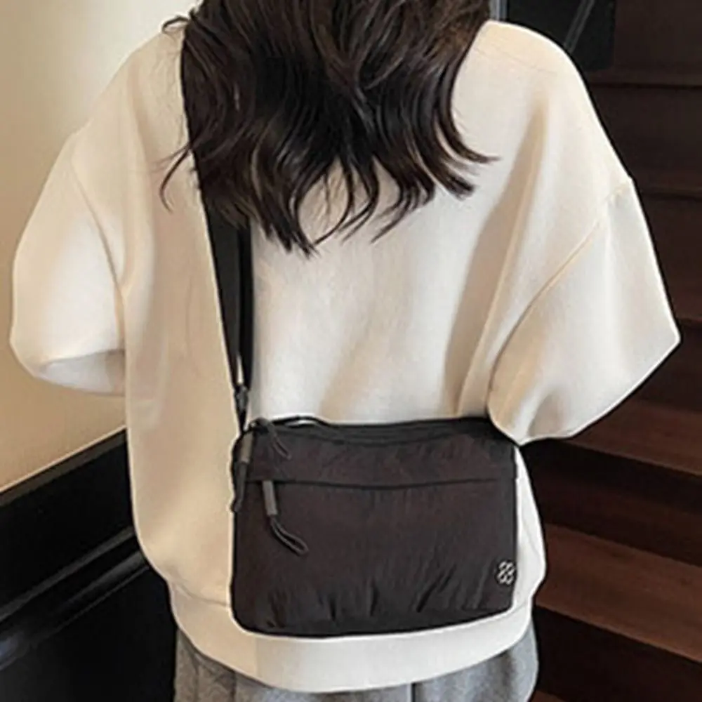 

Harajuku Sports Nylon Shoulder Bag Solid Color Casual Casual Crossbody Bag Korean Style Coin Pouch Mobile Phone Pack Travel