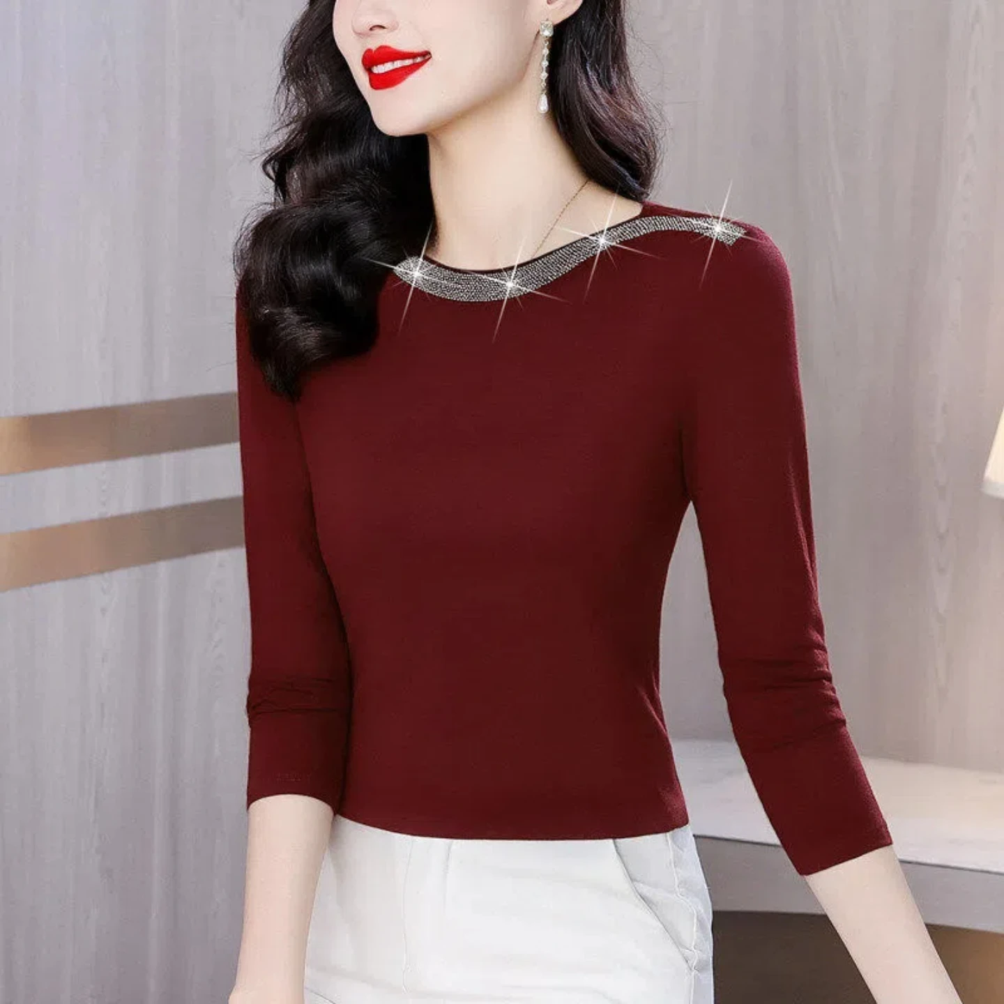 Korean Style Fashionable Long Sleeve T-Shirt Women's Commute Drill One Shoulder Top Mommy Clothes Early Autumn Youthful