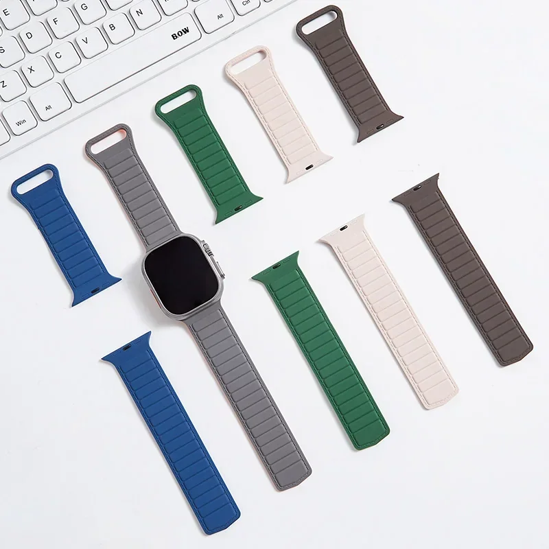 Magnetic Strap For Apple watch ultra band 49mm 45 mm Silicone Bracelet iWatch Series 7 8 se 6 5 3 44mm 45mm 40mm 41mm 42mm 38mm