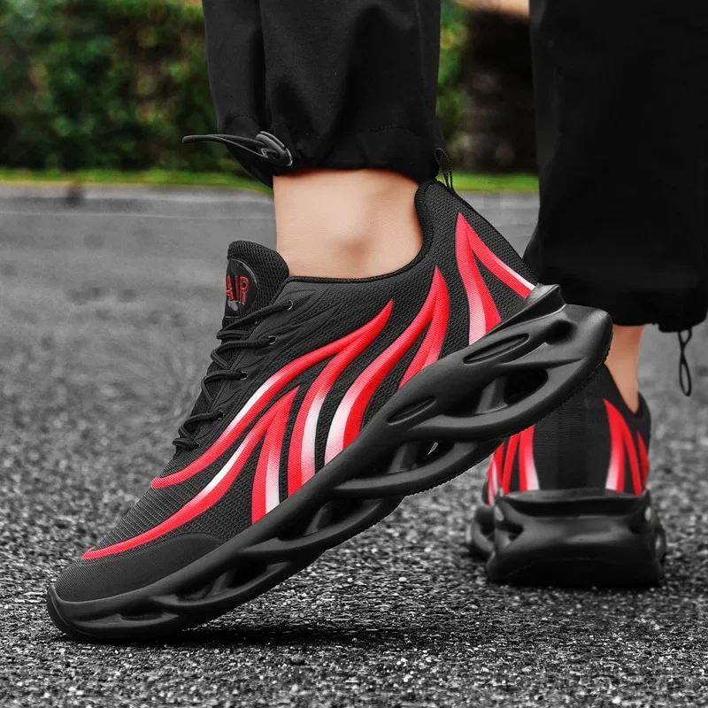 2026 New Men‘s Running Shoes Black Jogging Shoes Casual Sneakers Outdoor Breathable Mesh Sports Light Shock-absorption White Ten