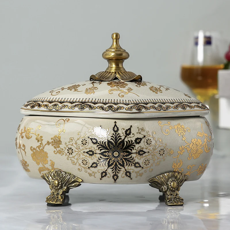 

Modern Simple and Light Luxury Ceramic Decorative Storage European American Alloy Ornament Box Snack Candy