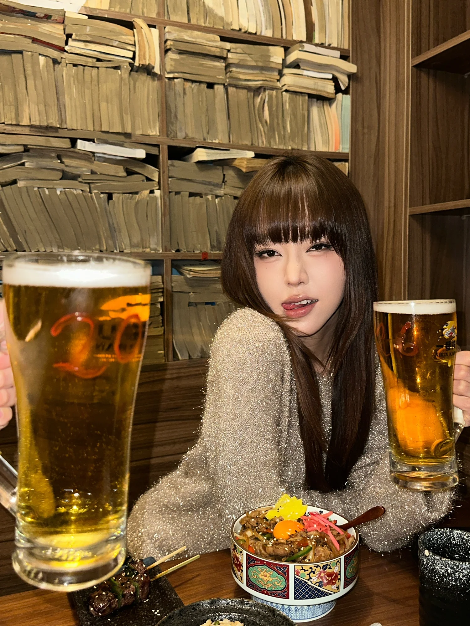 

Falin X Gold And Silver Tead Knitted Long Sve Sweater Women's Design Unique Casual Loose Fit Thiened Top