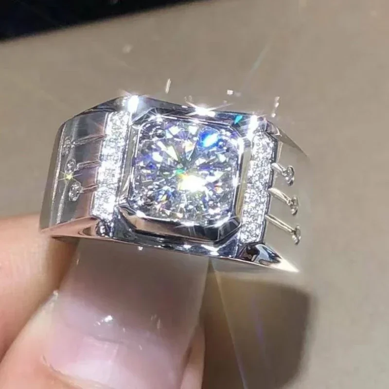 

New Style Domineering Diamond inlaid Men's Ring Trend Versatile Ring European and American Style Jewelry