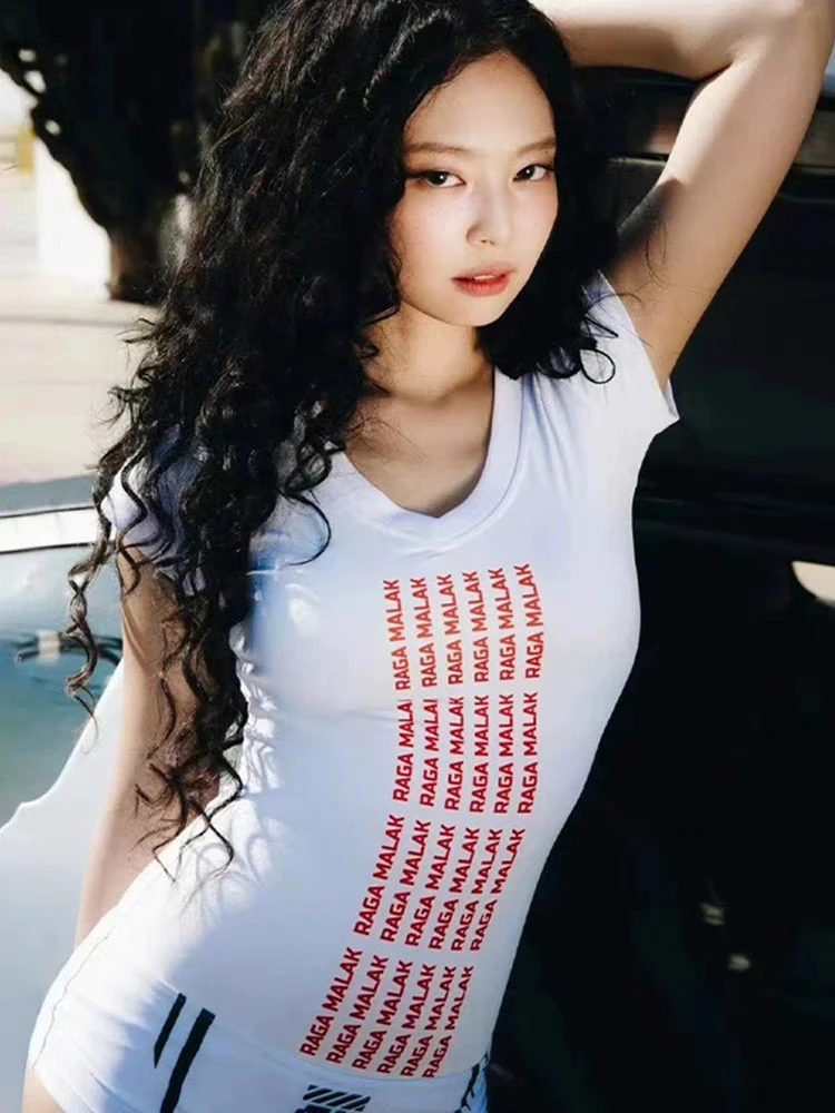 تي شيرت Jennie Raga Malak Spicy Girl Sle برقبة على شكل حرف v وأكمام قصيرة/شورت نسائي قطن مطبوع للتنقل النسخة الكورية