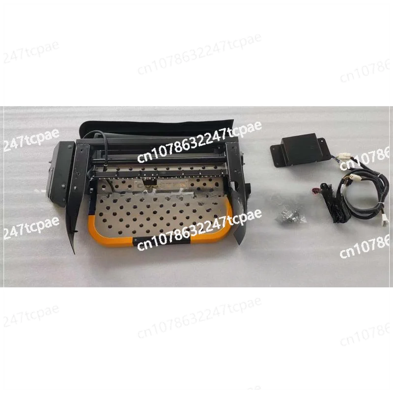 Suitable for Toyota Coaster Costa Yutong t7 electric step pedal business vehicle welcome pedal modification