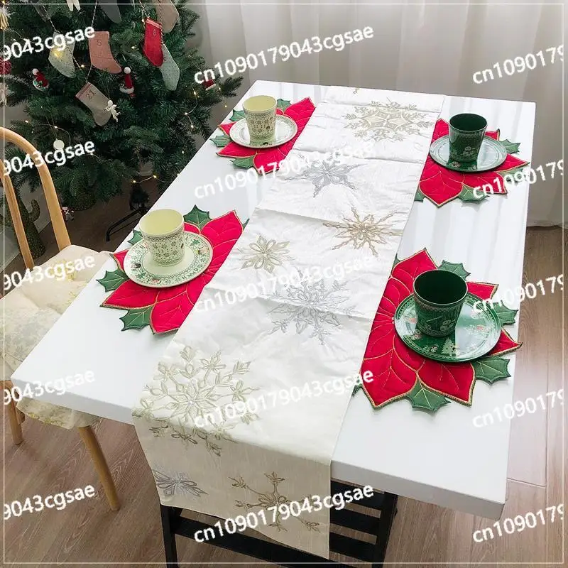 Long and Exquisite Beauty, Export Christmas Embroidery Table Flag Strip, Tablecloth, Table and Meal Side Cabinet FOB Tea Table,