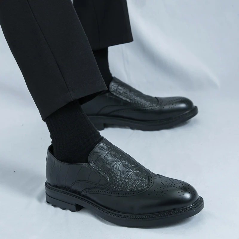 Robe d'affaires d'été Le Fu chaussures fond épais motif Crocodile sculpté respirant et Durable Gentleman mode chaussures de haricots