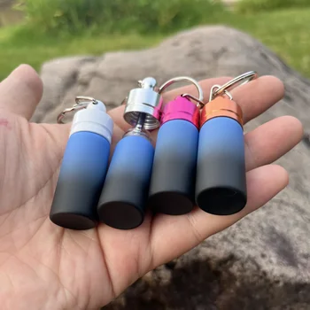 2 ks/sada skleněných lahviček s lžičkami, přenosná malá kapesní krabička na koření, dávkovač koření, lahvička, nepropustné lahvičky, úložný prostor s klíčenkou 10 nejlepší prodej Klíčenka s kořením - №3