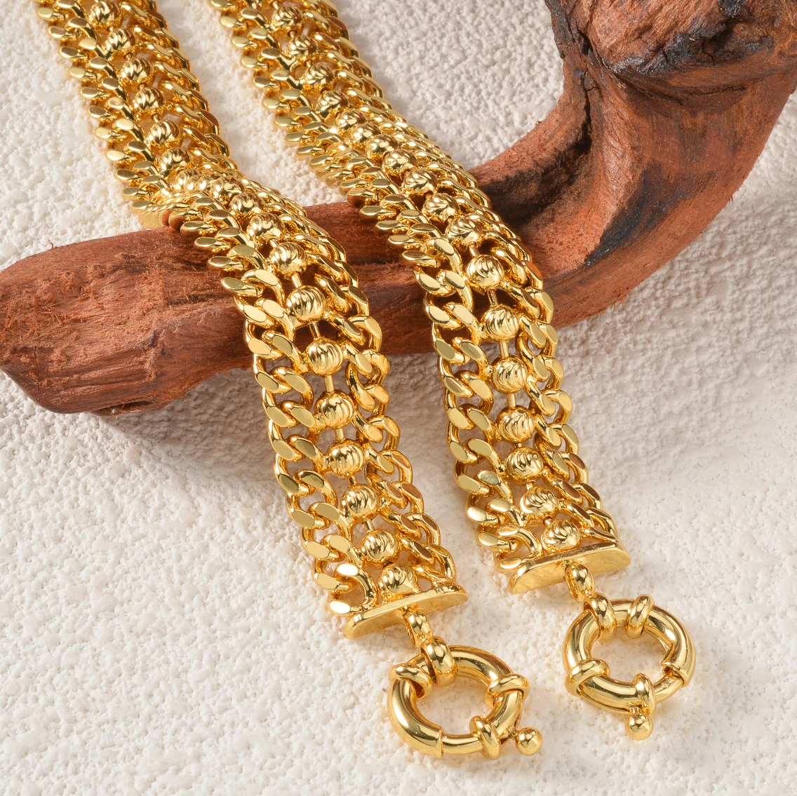 

Dubai 18k Gold-plated Copper Bracelet Circular Clasp Woven Chain Hand Accessories Bangle Fashion Jewelry Bracelet Gifts