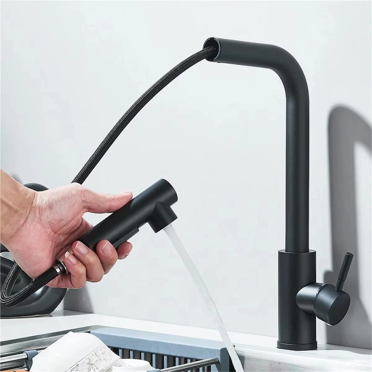 black-pull-out-kitchen-sink-faucet-flexible-2-modes-stream-sprayer-nozzle-faucets-stainless-steel-hot-cold-wate-mixer-tap-deck