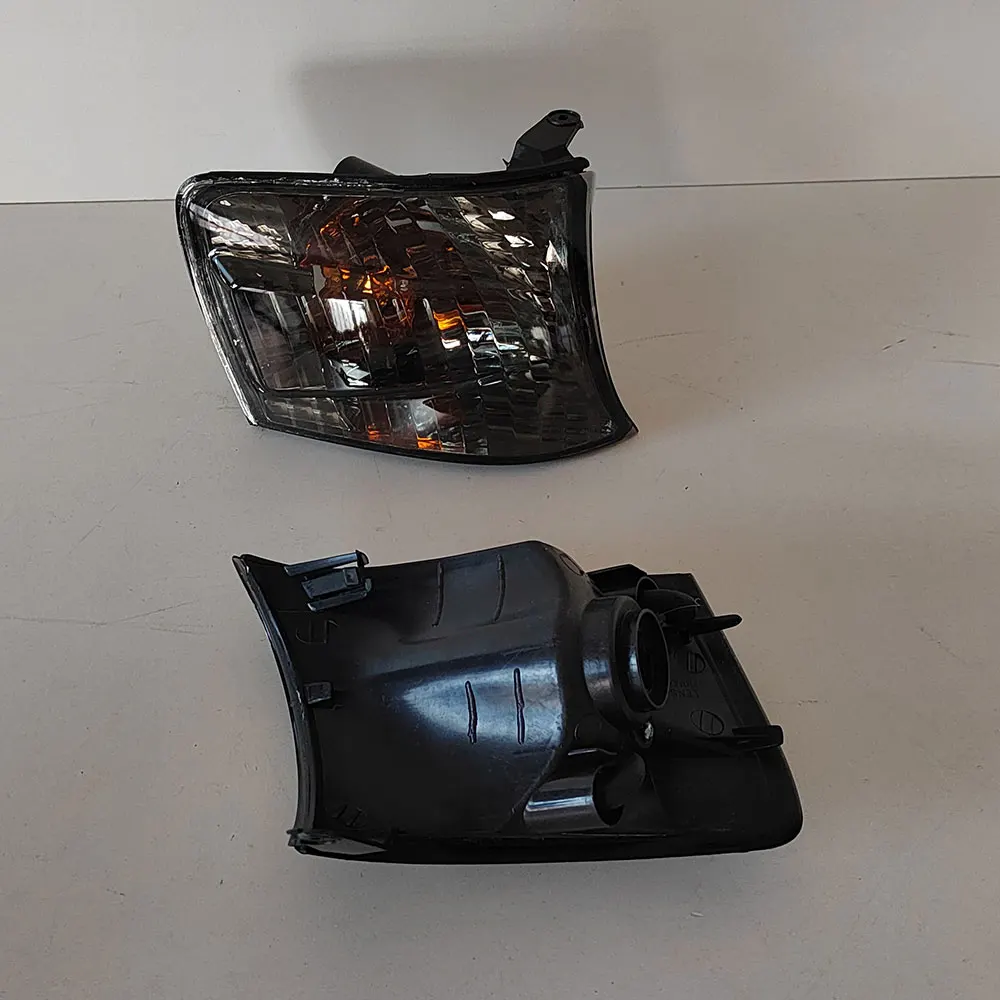 Car Turn Signal for Toyota CHASER Corner Light GX100 JZX100 LX100 1996 1997 1998 1999 8151122430 8152122430