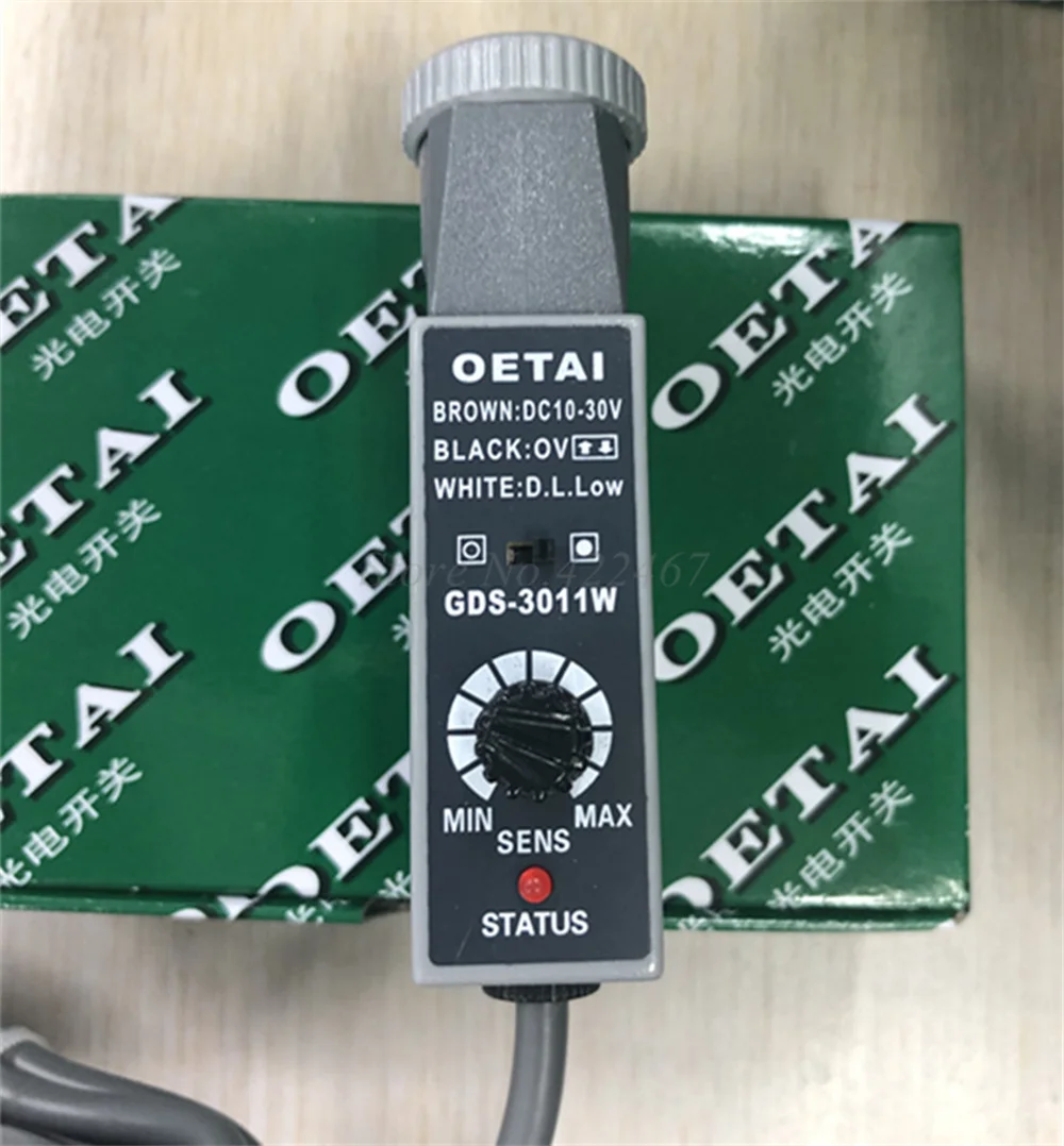 

OETAI GDS-3011W New Original White Color Sensor