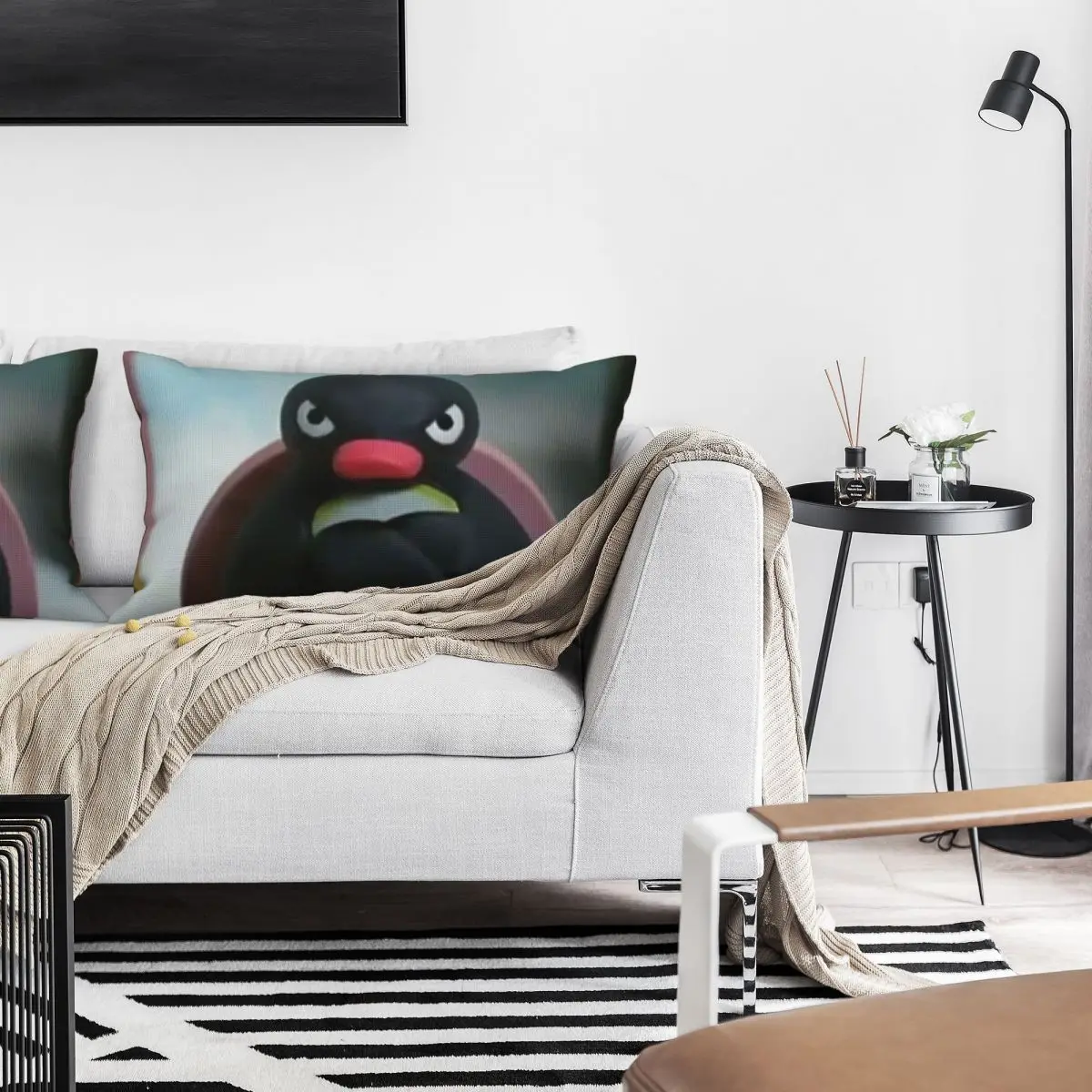Pingu The Penguin Angry - Noot Noot Rectangle Linen Pillowcase Cushion Cover Polyester Decor Bedroom Home Comfort Throw Pillow