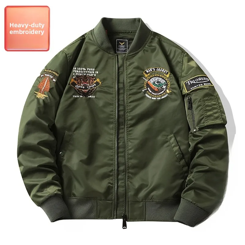 

Faionable Pilot Jaet Men's Heavy Embroidery Baseball Coat Young Men's Stand Fit Four Seasons Bear Outwear HE Brand