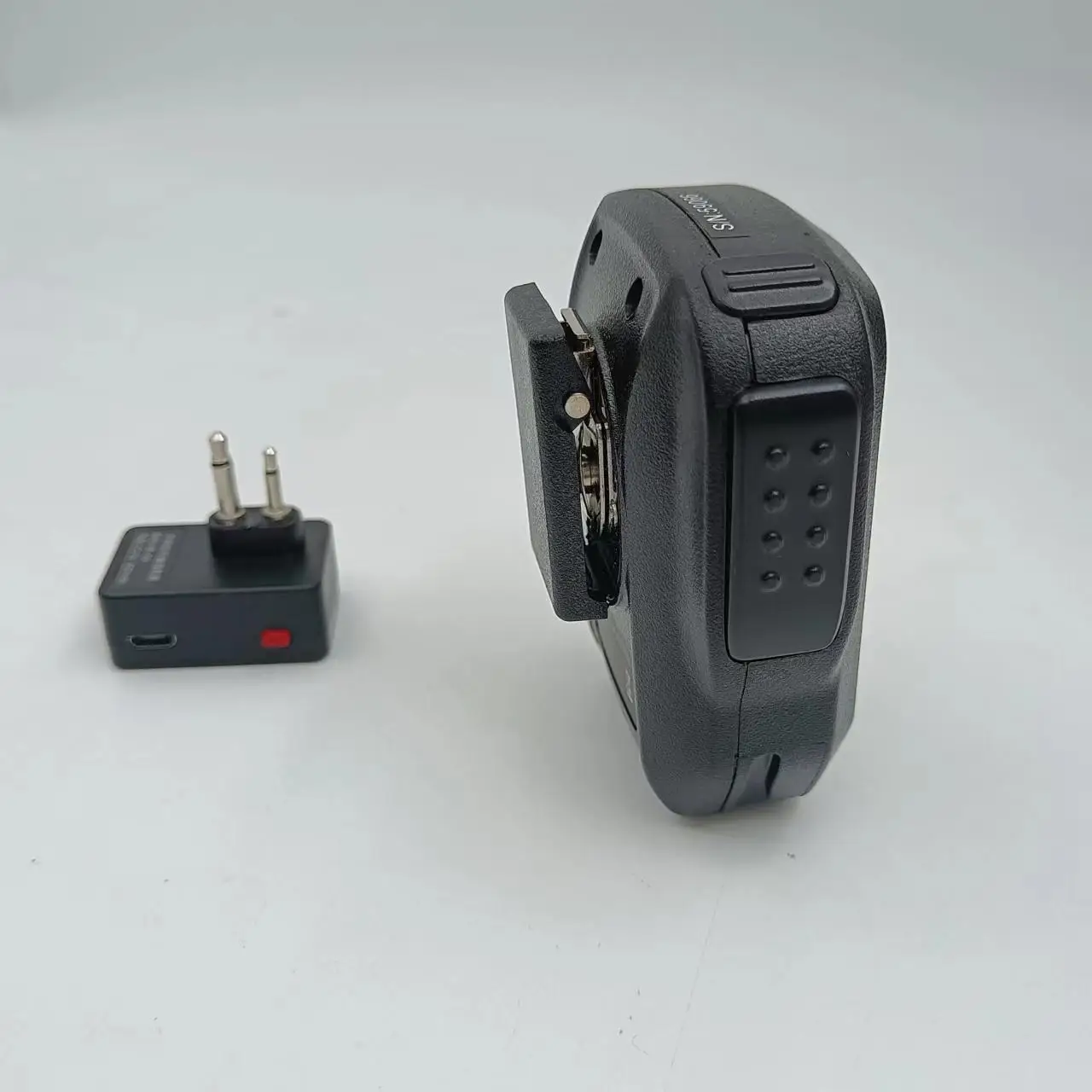 Bluetooth microphone for baofeng /HYT /motorola walkie talkie