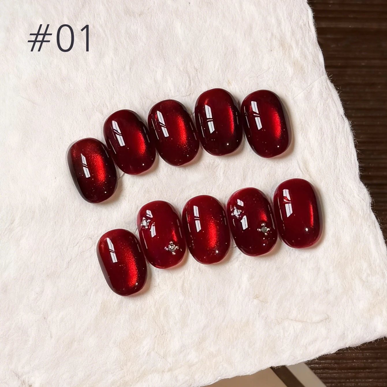 10ML 베스트셀러 루비 캣 아이 젤 폴리쉬 와인 레드 색상 유리 비즈 가을 겨울 컬렉션 크리스마스 새해 네일 아트
