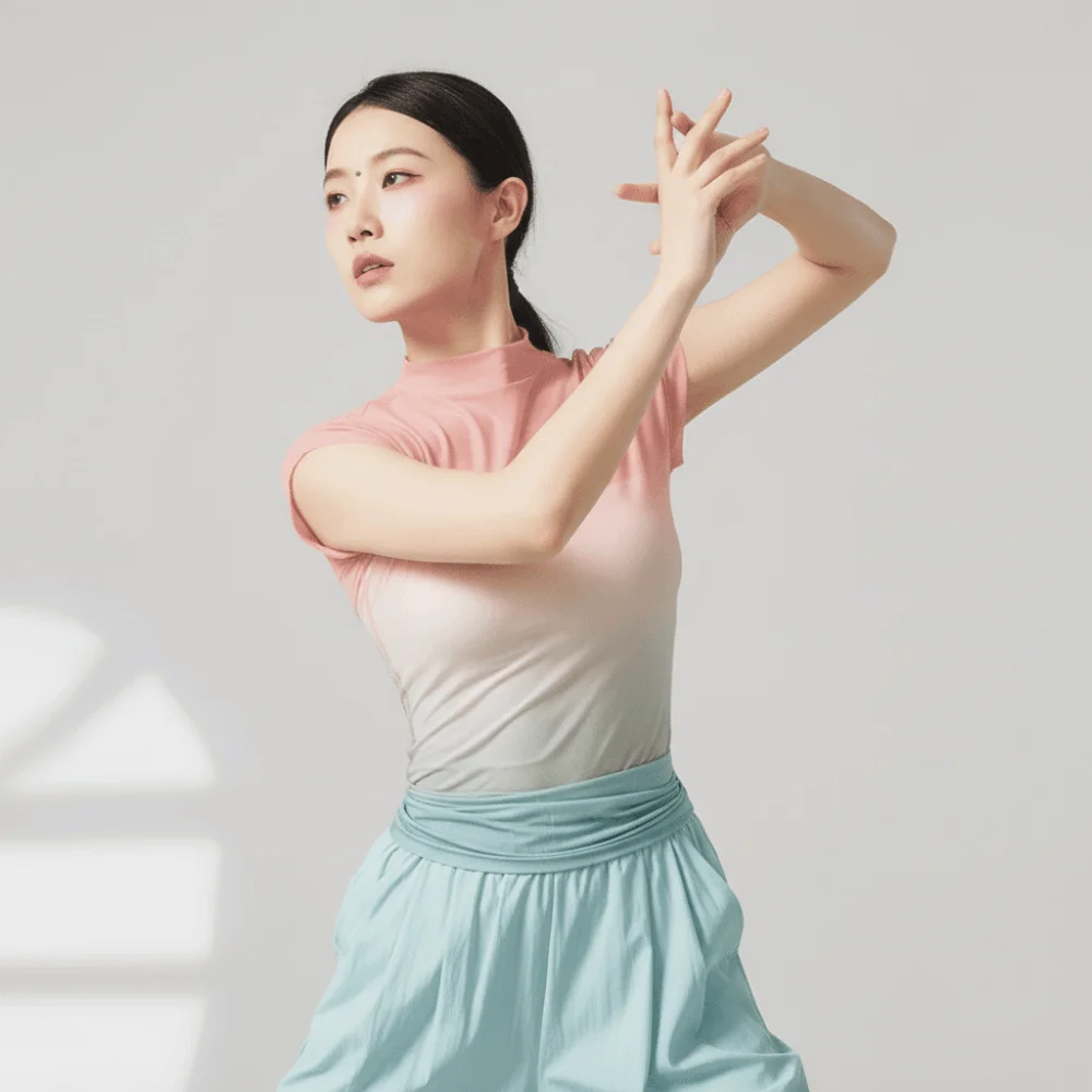 

Breathable Elegant Dance Top Gradient Middle Collar Dance Crop Top Soft Non Sleeve Modern Dance Costume Yoga Dancing Training