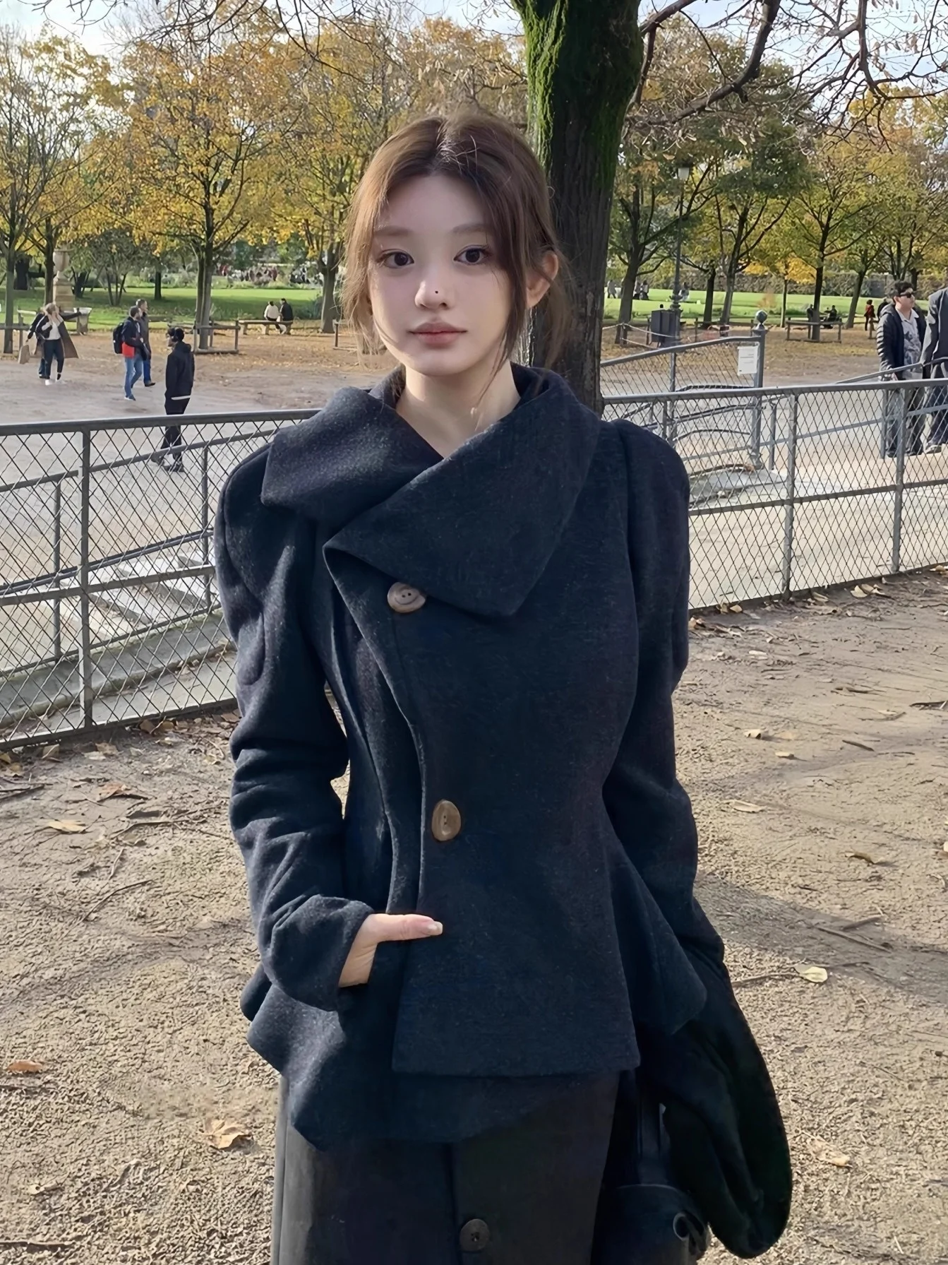 

Vintage Lady's Bla Woolen Coat with Waist-Cinching Puff Sves from owroom High Collar Double-breasted Long Sve Coat