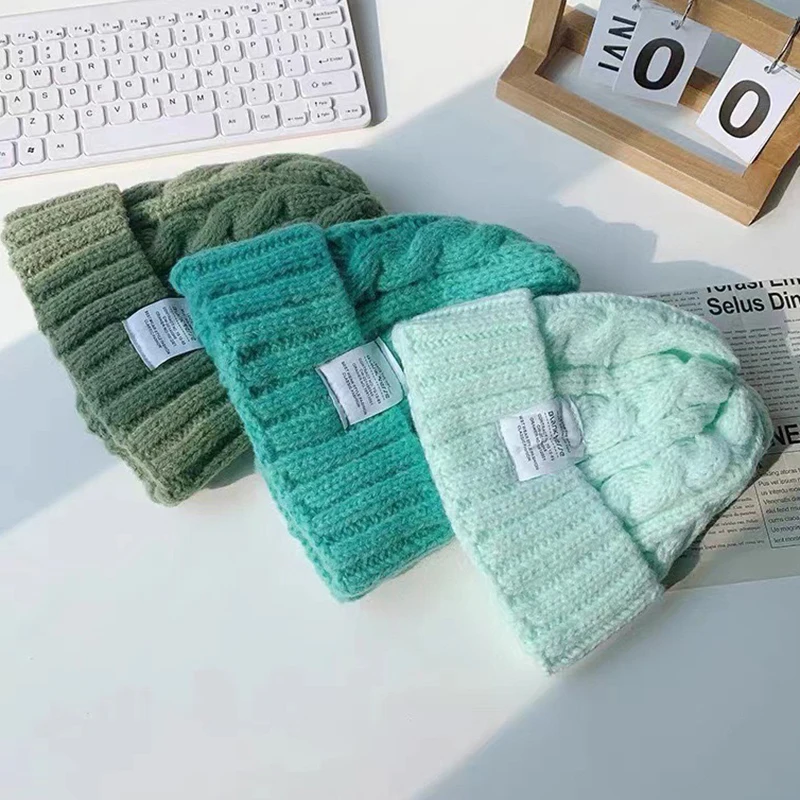 Nuevo gorro de invierno para mujer, gorros de punto para mujer, gorro de lana cálido a la moda para parejas, gorro de invierno para mujer, gorro femenino trenzado 2024