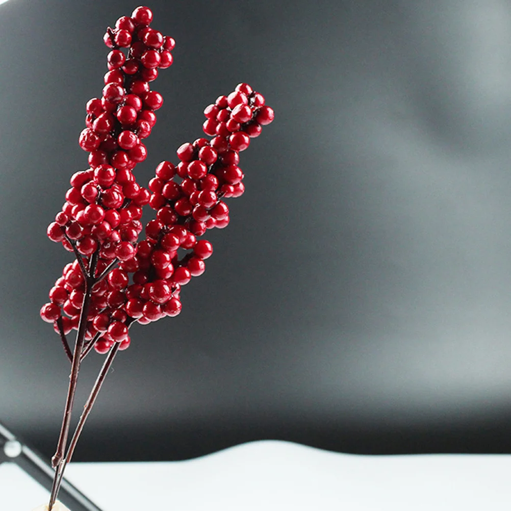 

24Pcs Artificial Red Berry Stems Plastic Foam Christmas Decoration Red Berries Branches Christmas Tree Decor