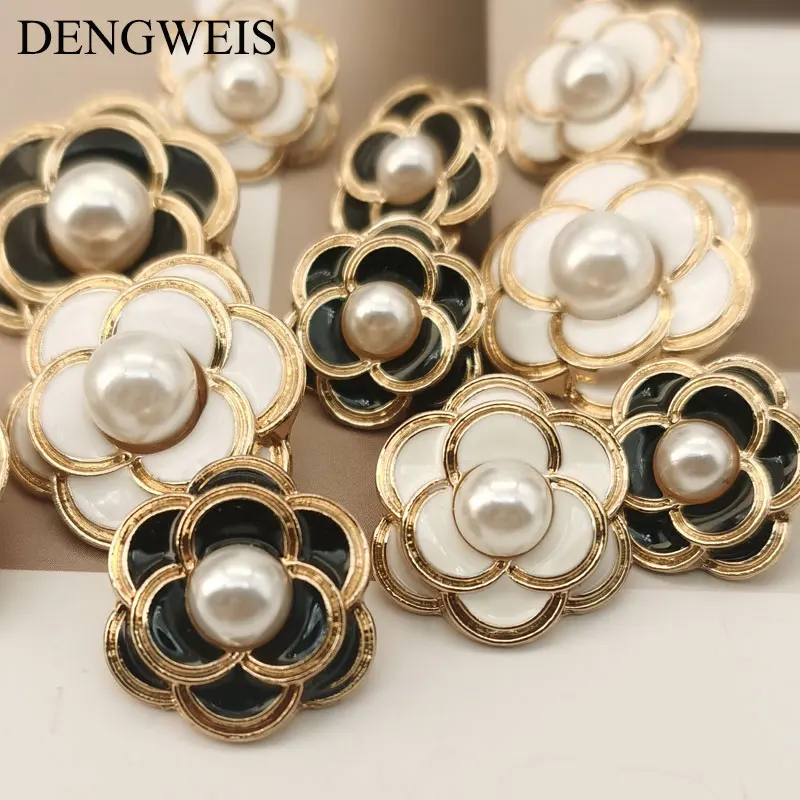 5pcs 18/25mm Fashion Flower Pearl Gold Metal Button for Clothing Women Coat Sweater Decorative DIY Sewing Accessories Wholesale