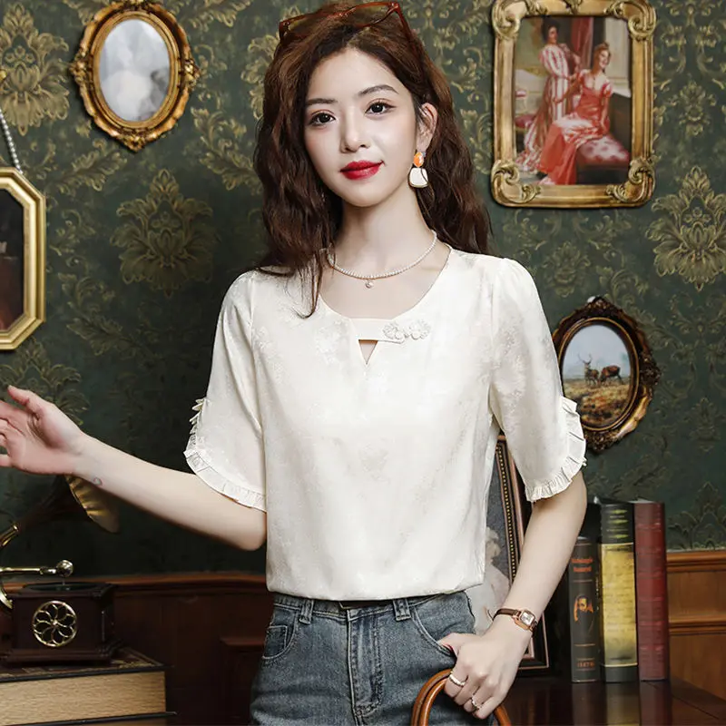 New Chinese Style Black Ears with Chinese Style Short-sleeved Chiffon Shirt for Women in Summer Fashion and Chic Buttoned Top