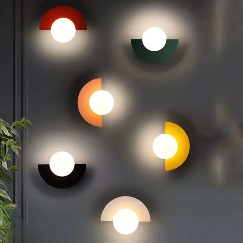 

Bedroom Wall Lamp Nordic Simple Colored Designer Creative Aisle Corridor Glass Ball Wall Light Living Room Study Indoor Lighting