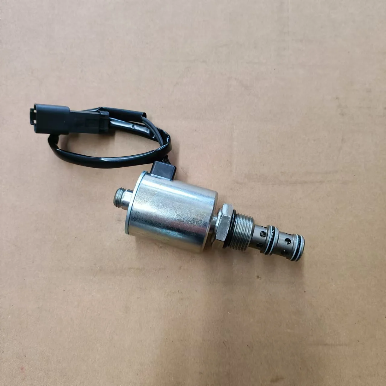 Genuine New WA380-6 WA470-6 WA480-6 Wheel Loader Parts 714-12-25221 Solenoid Valve 714-12-25220