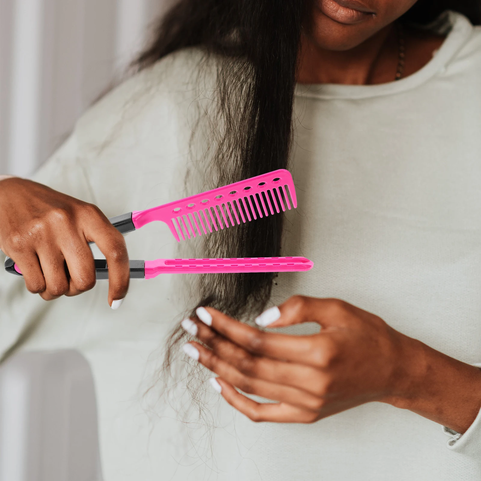 

2Pcs V-Shaped Hair Styling Straightening Comb Professional Hairdressing Clip for Short Medium Hair Salon Barber Accessories