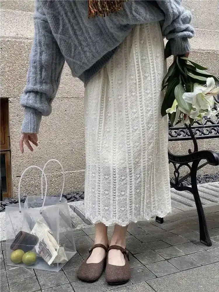 

2025 Spring Autumn Women Beige Fashion Long Skirt Female Vintage High-waist Chic Lace Skirts Korean Sexy Black Skirt O8BO